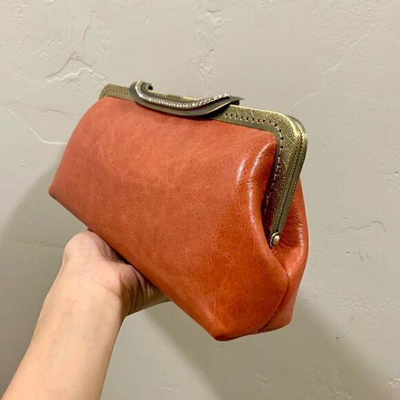 Vintage Handsewn Genuine Cowhide Push-lock Clutch/Crossbody & 2 Chain Styles - Picture 14 of 16